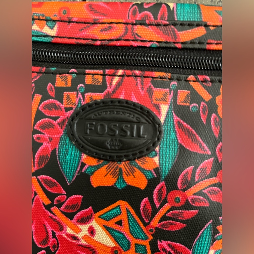 Fossil Mosaic Keyper Coated Canvas Floral Crossbo… - image 3